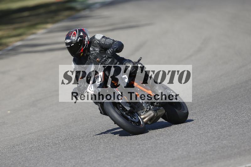 /35 07.08.2026  Discover the Bike ADR/Race 3 rot/72